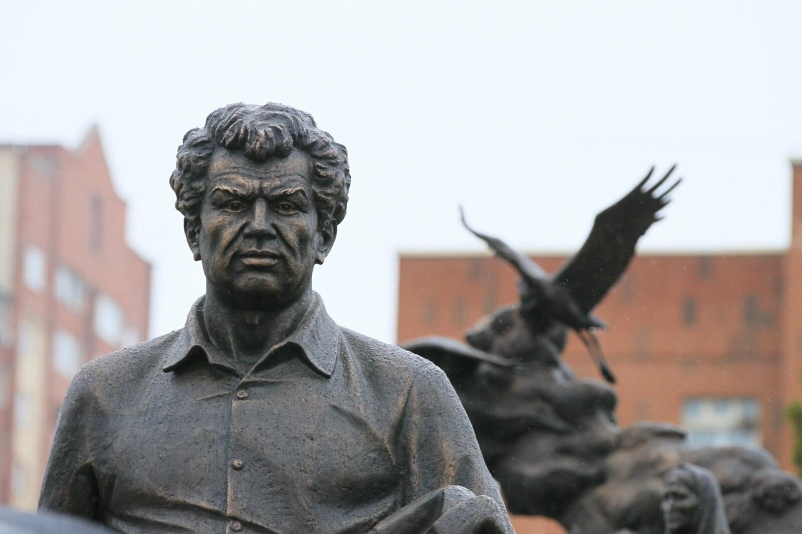 Олег Яровиков