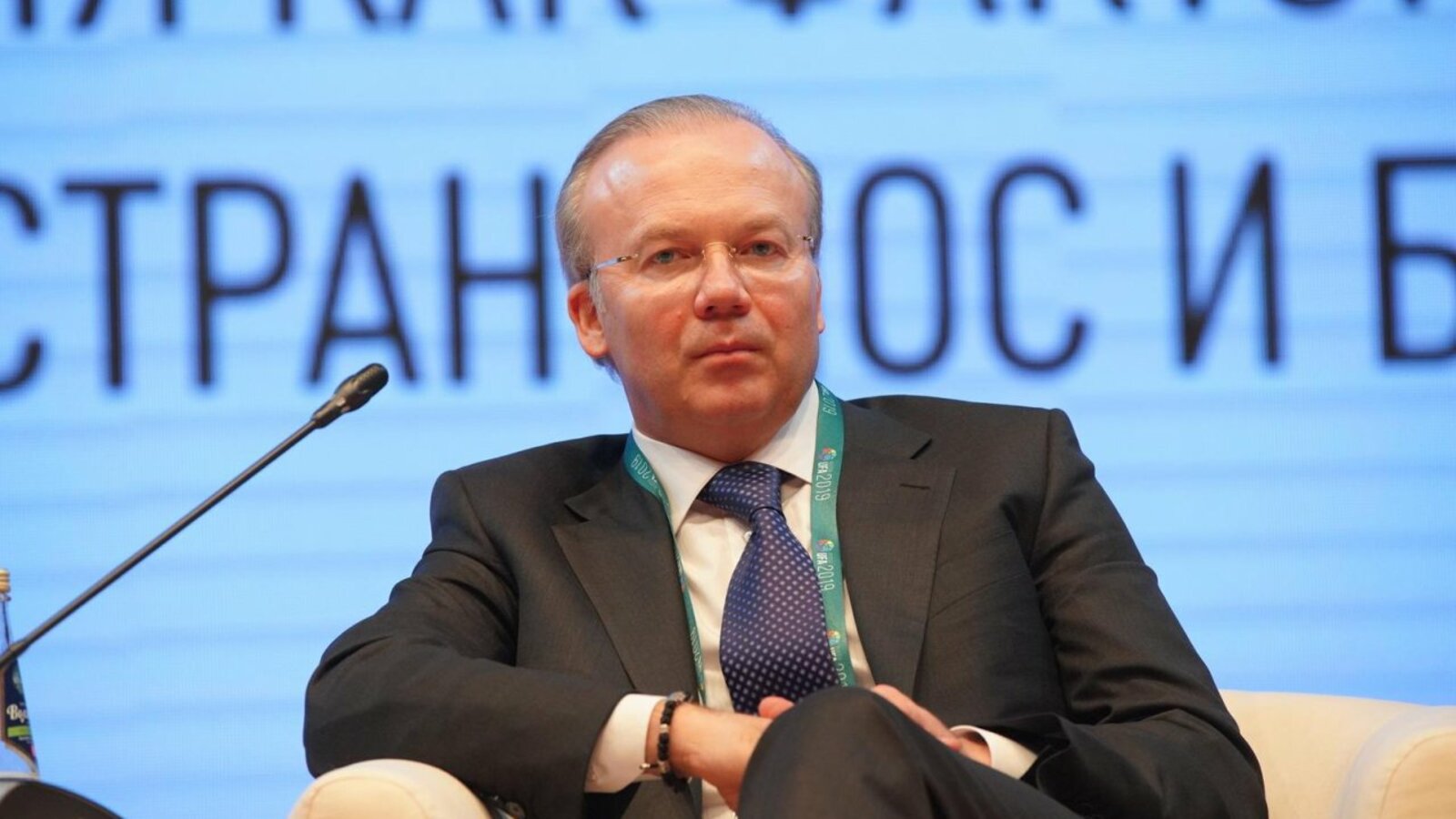 Олег Яровиков