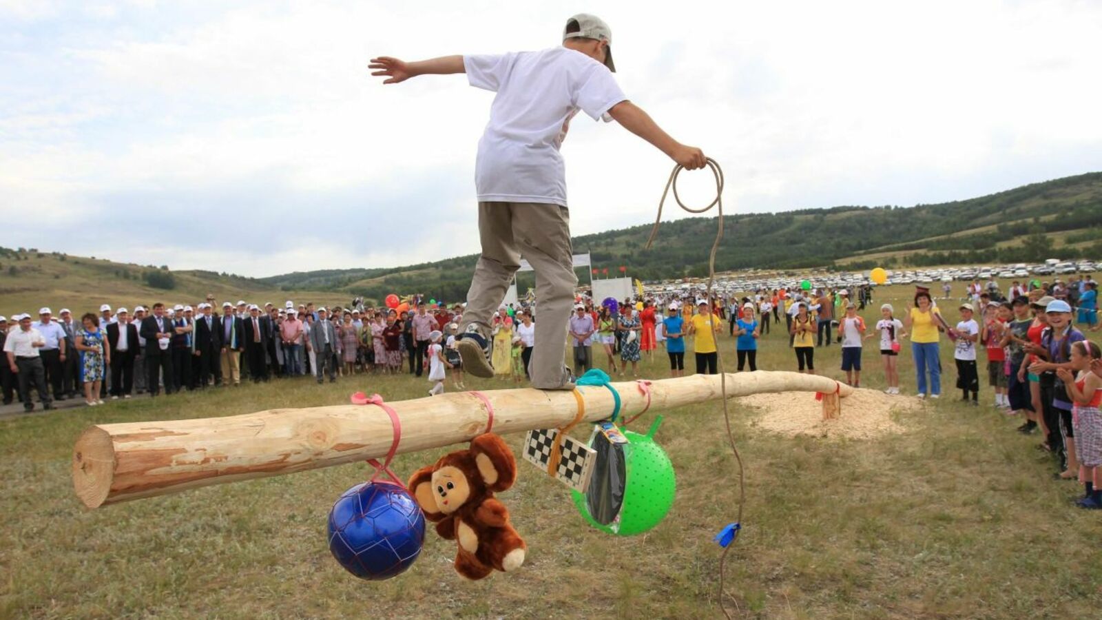 Олег Яровиков