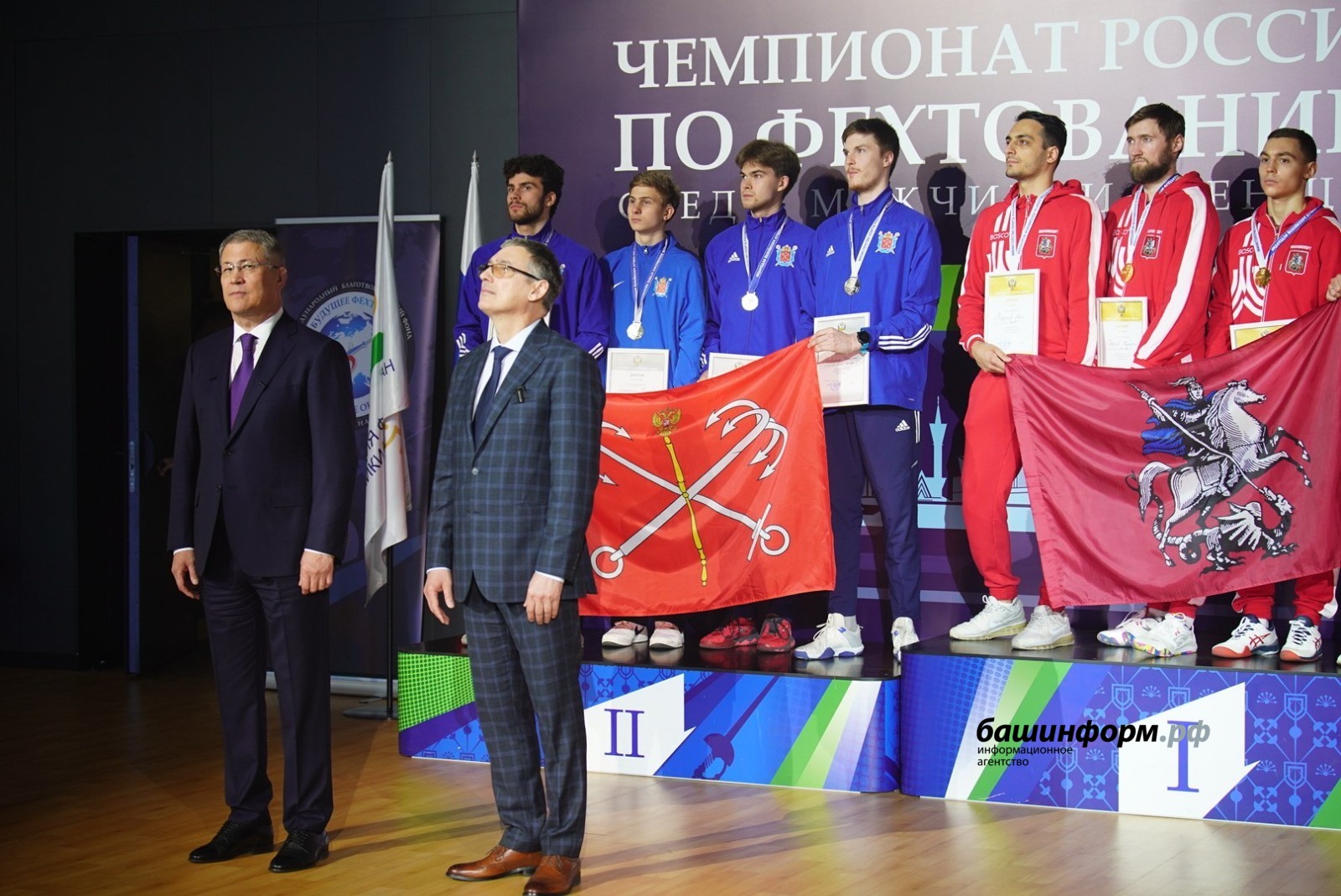 Олег  Яровиков