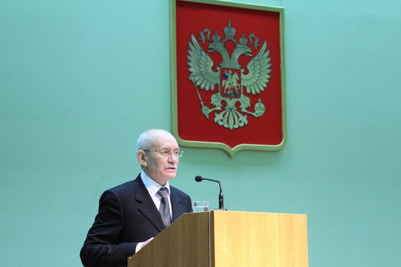 Олег Яровиков
