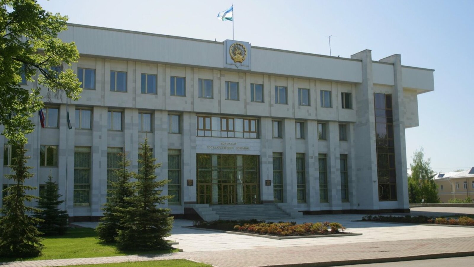 Олег Яровиков