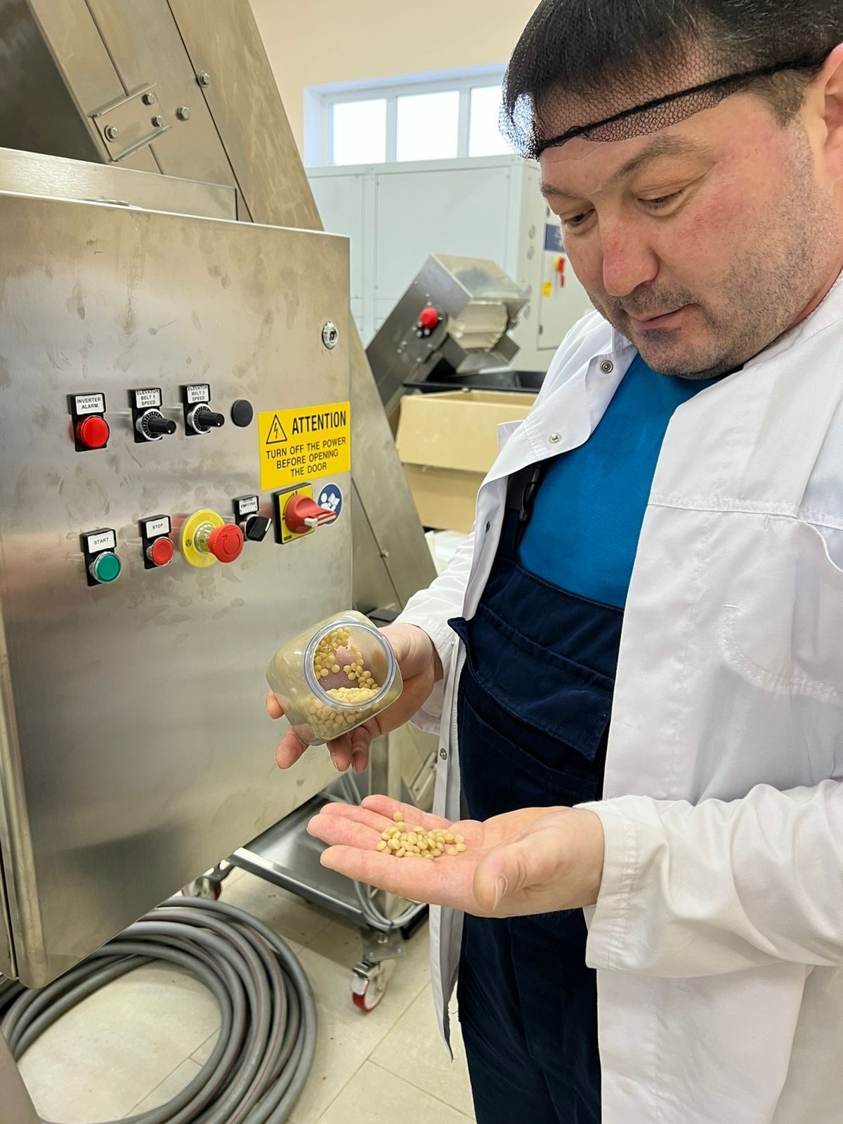 В Башкортостане запустили производство гранул пчелиного воска