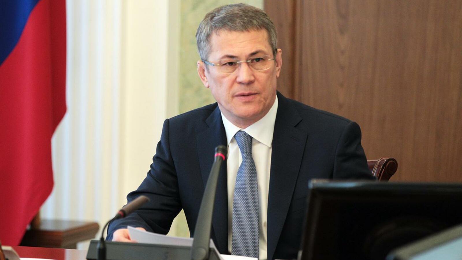 Олег Яровиков