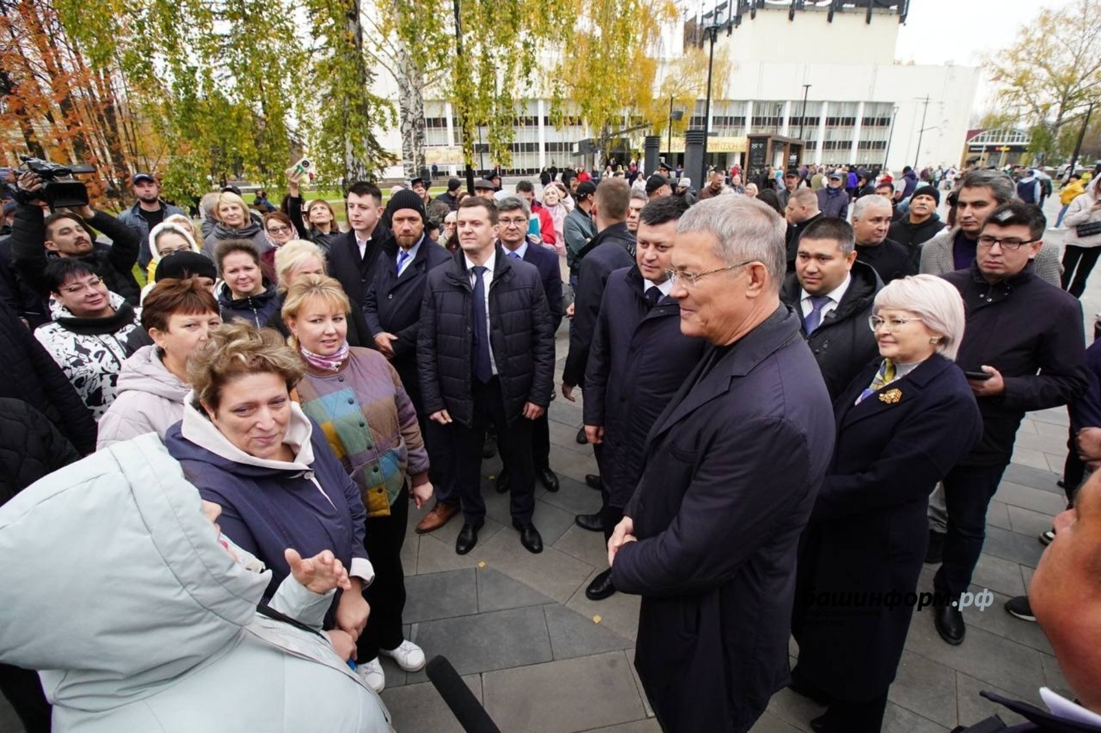 Олег Яровиков