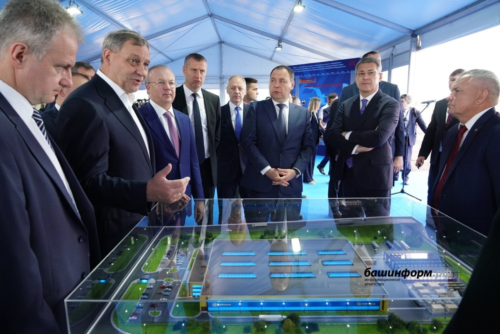 Олег Яровиков