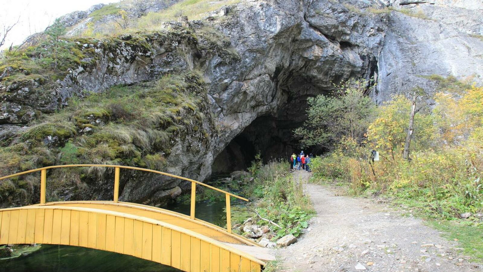 Олег Яровиков