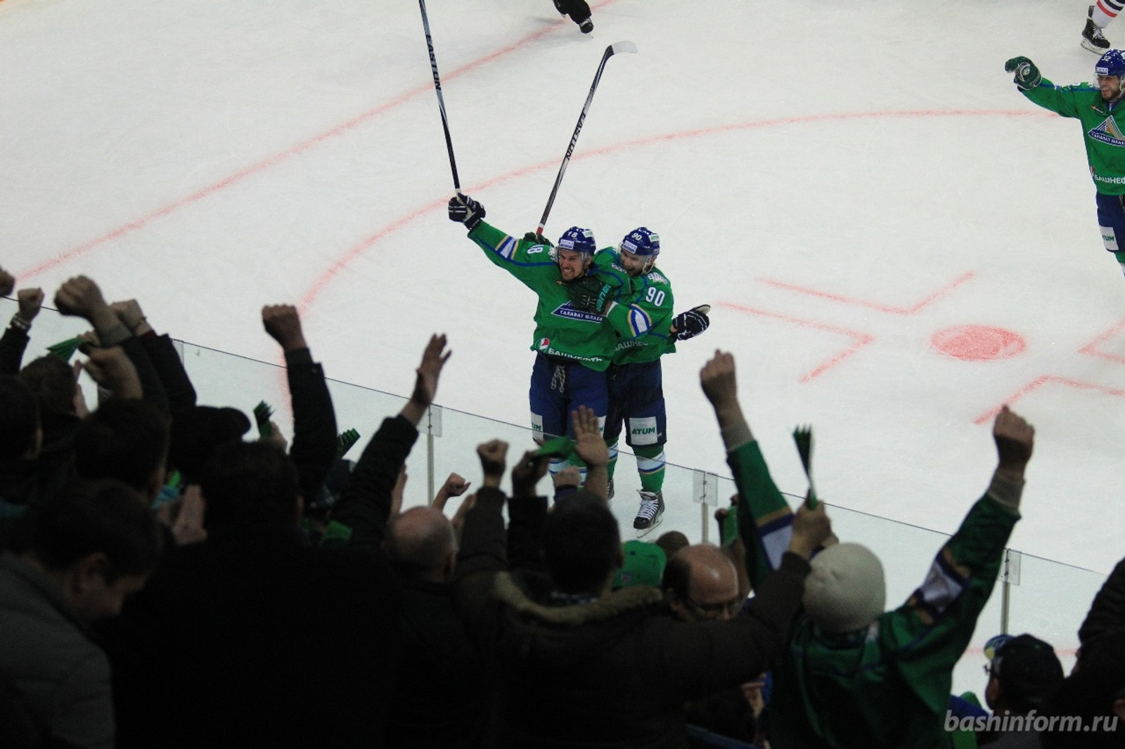 Олег Яровиков