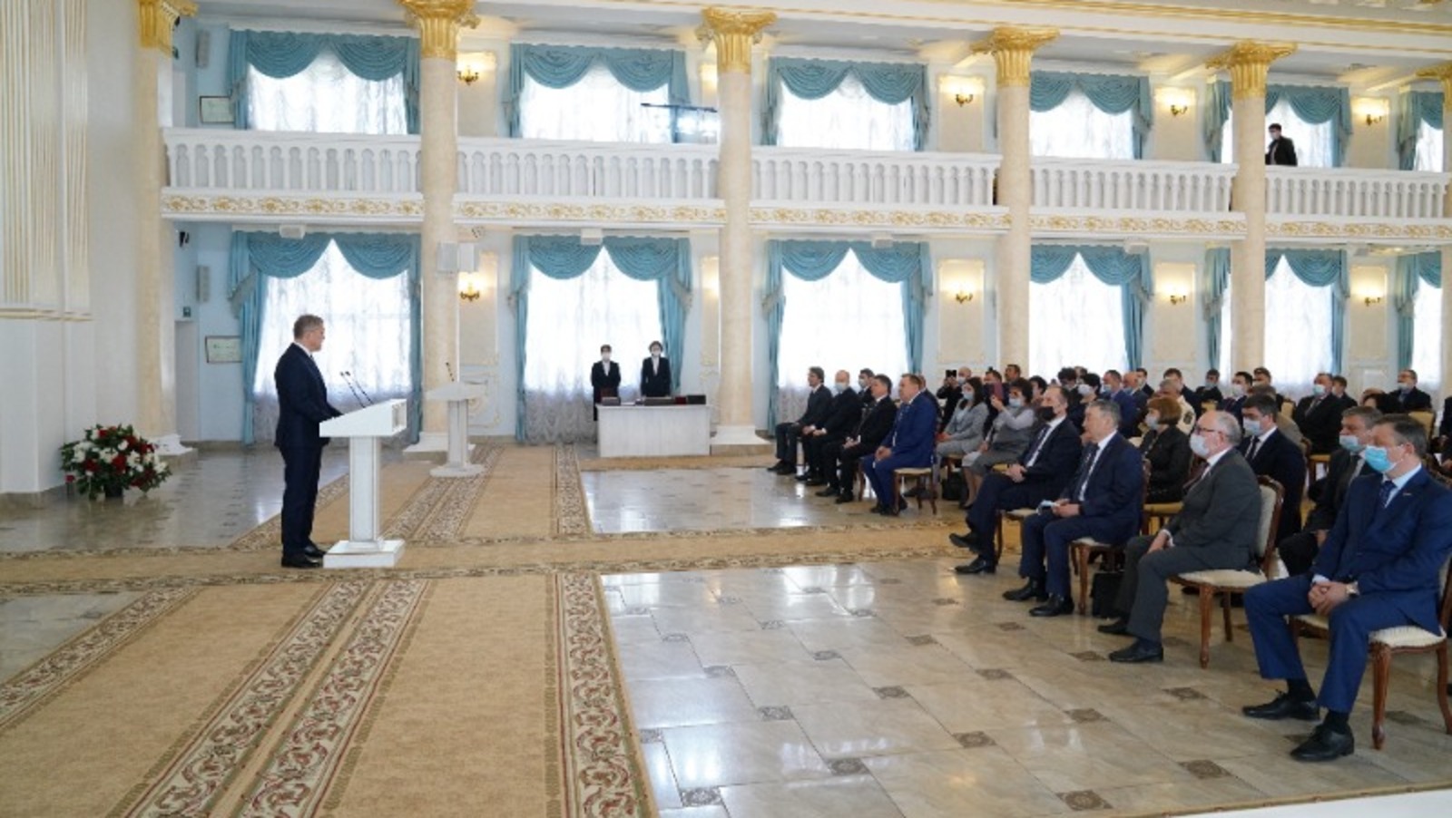 Олег Яровиков