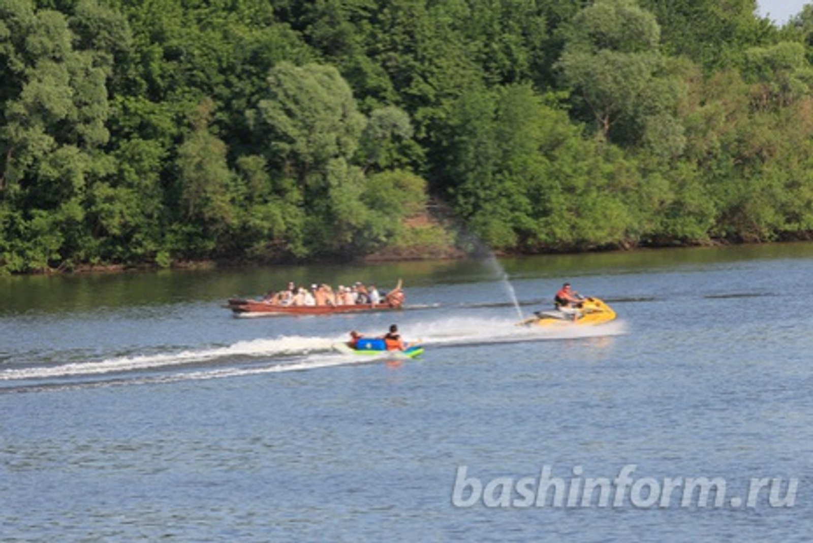 Олег Яровиков