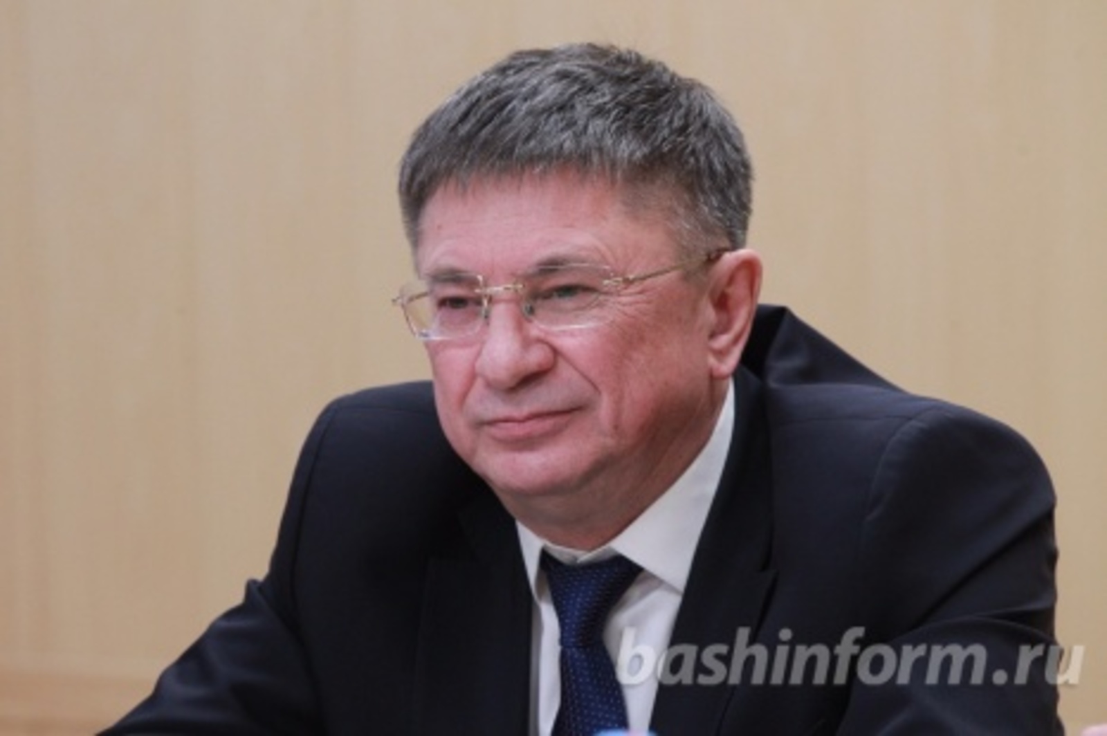 Олег Яровиков