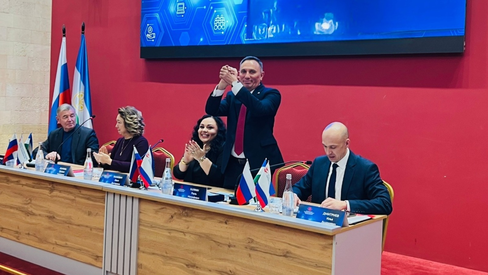 Башҡортостандың һаулыҡ һаҡлау хеҙмәткәрҙәре профсоюзы / матбуғат хеҙмәте