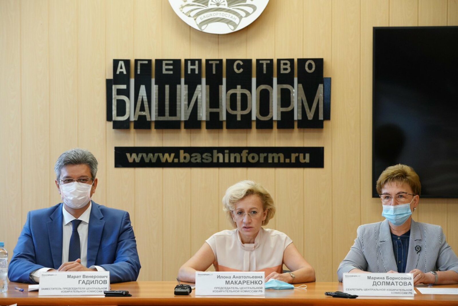 Олег Яровиков