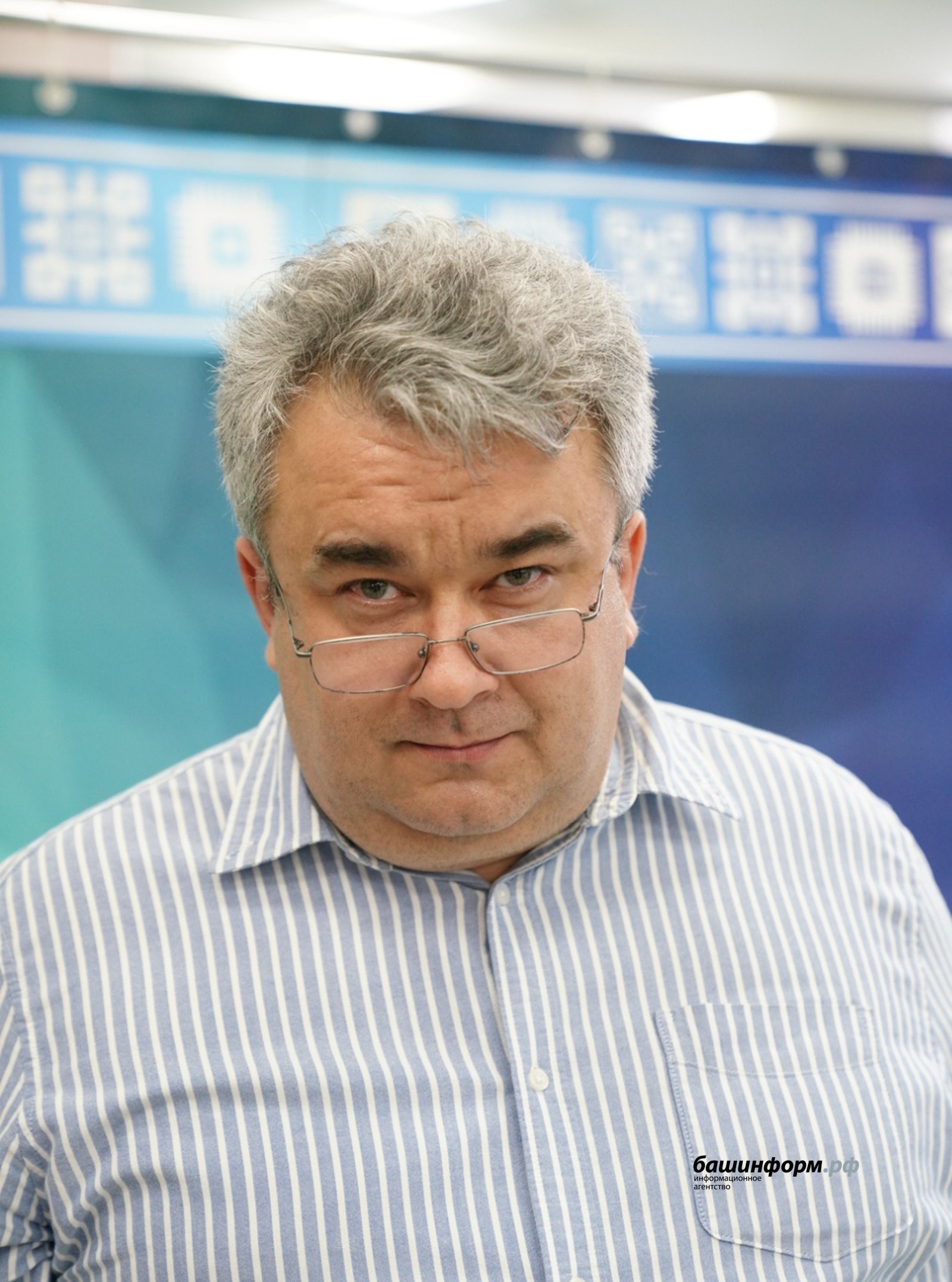 Олег Яровиков