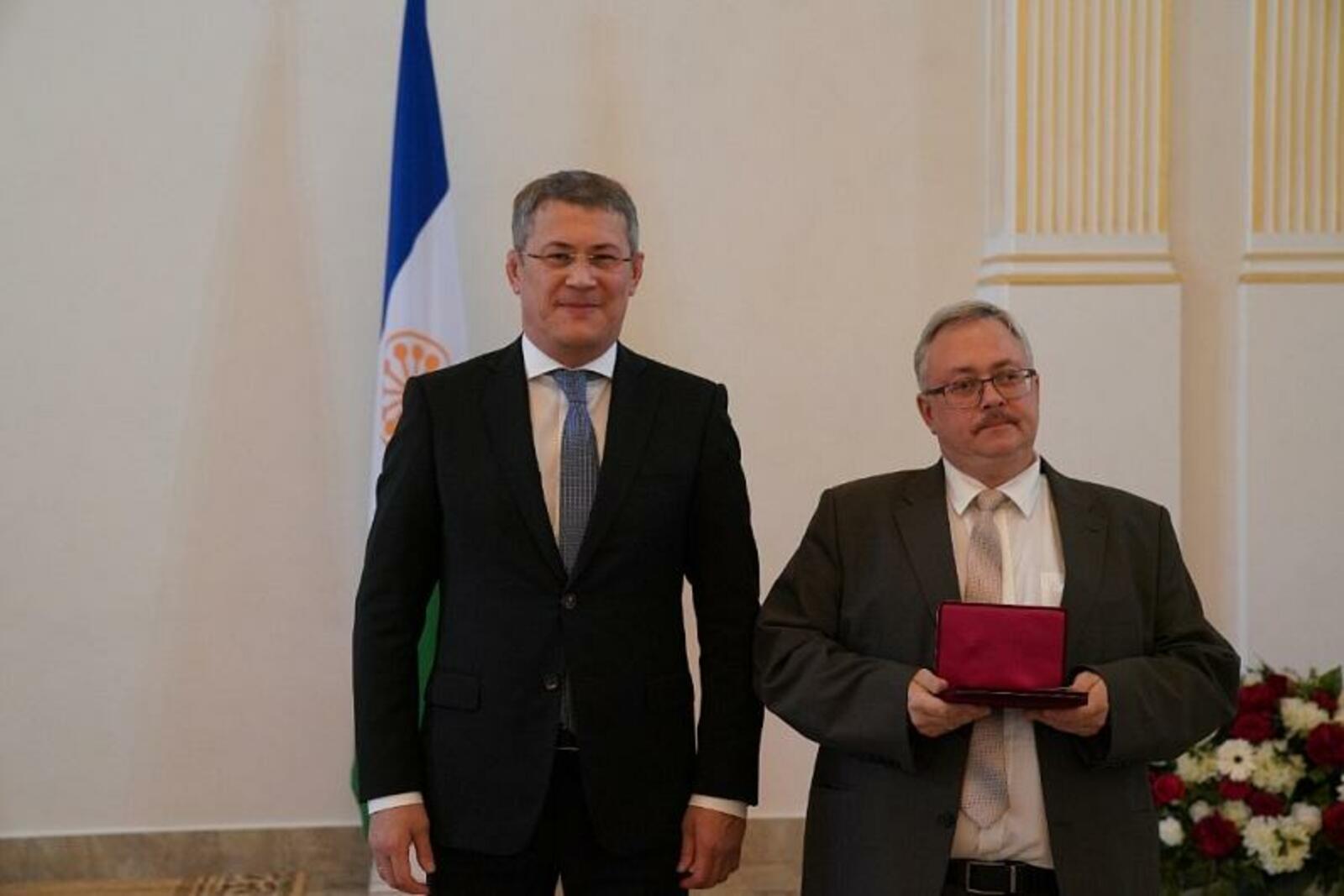 Олег Яровиков
