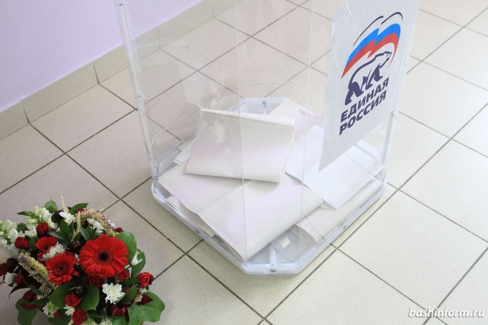Олег Яровиков
