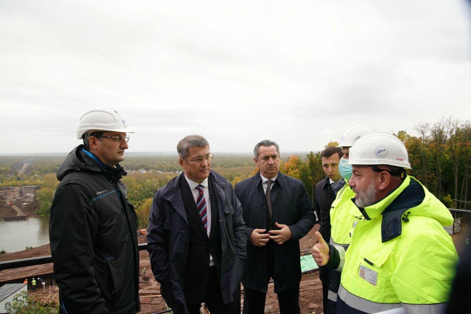 Олег Яровиков