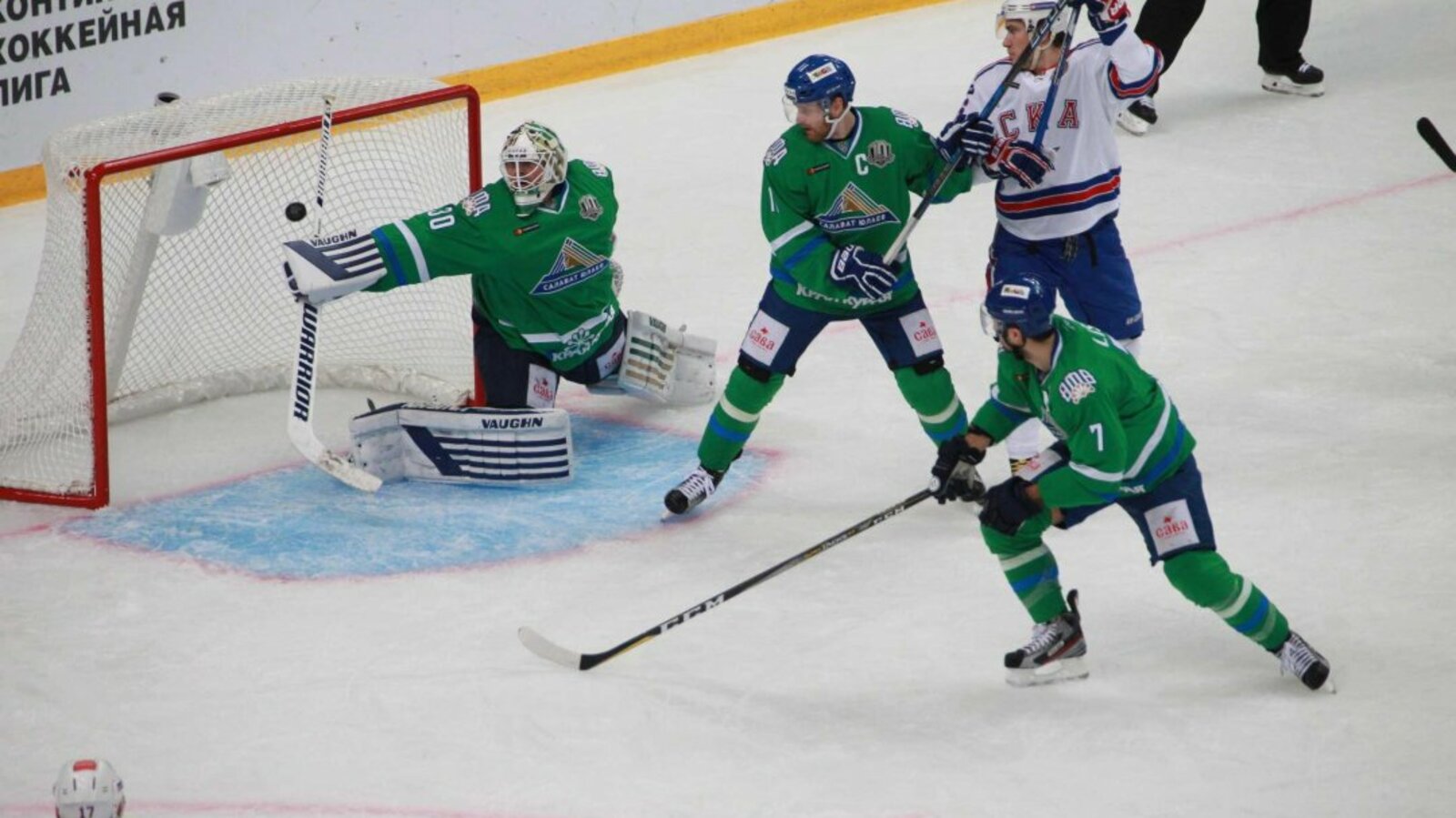 Олег Яровиков