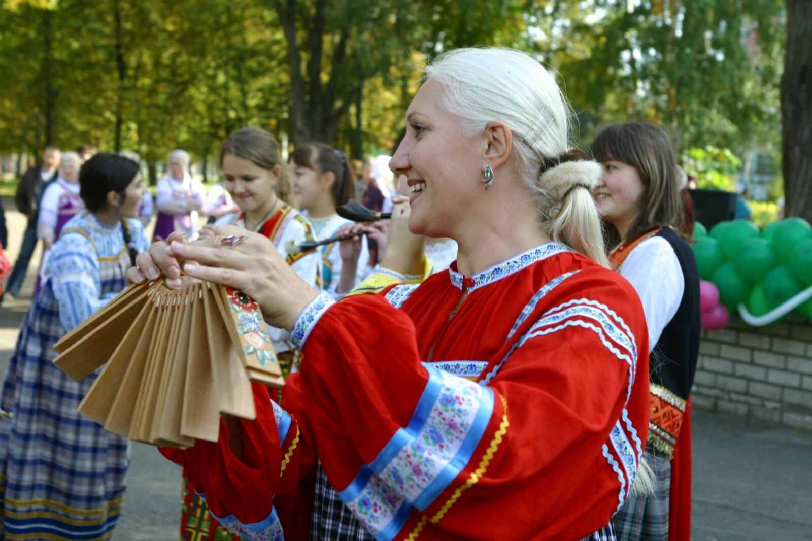 Андрей Старостин