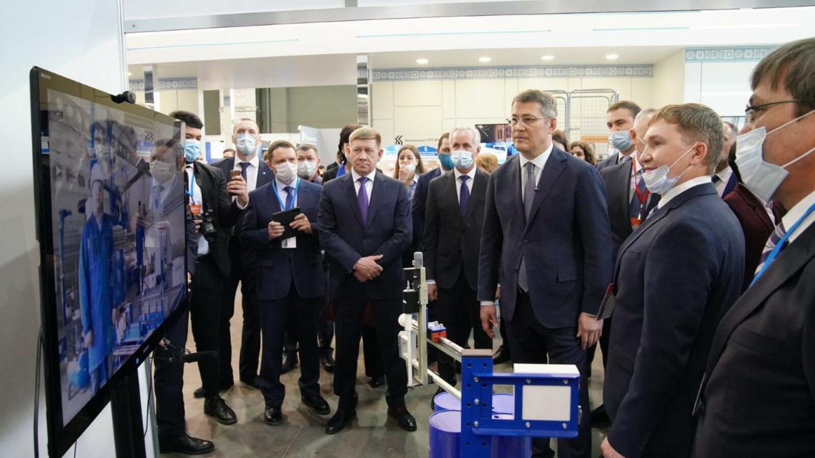 Олег Яровиков