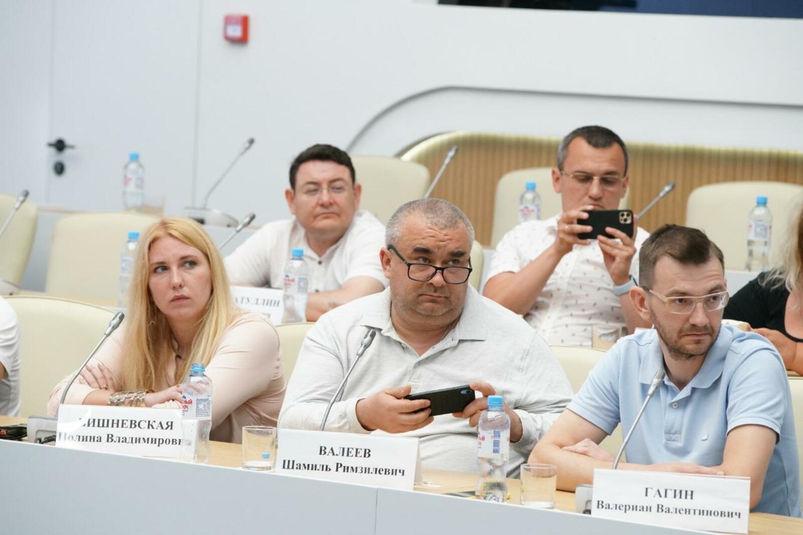 Олег Яровиков