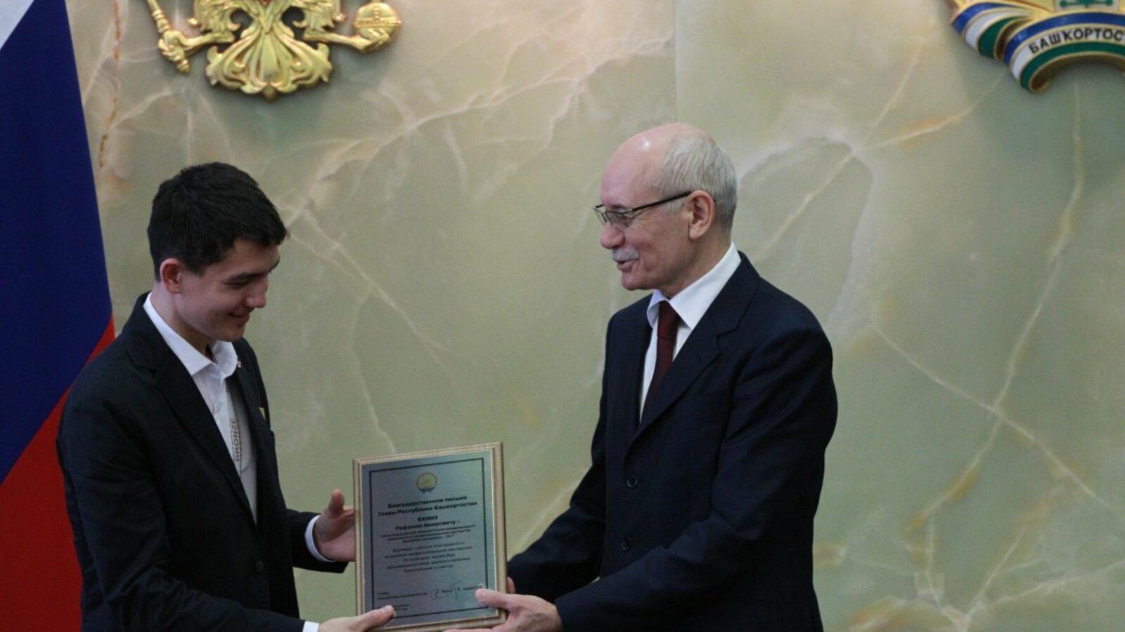 Олег Яровиков