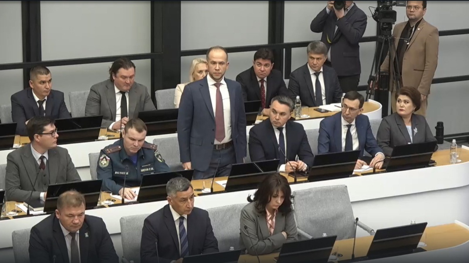 оператив кәңәшмә трансляцияһынан скриншот