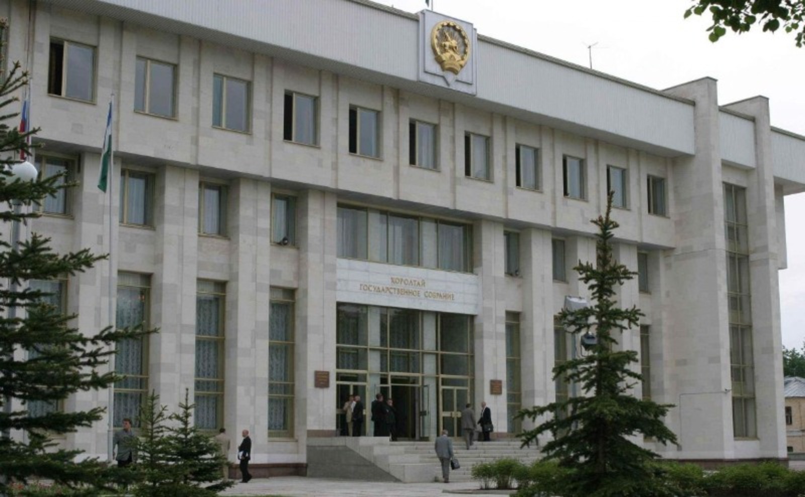 Олег Яровиков