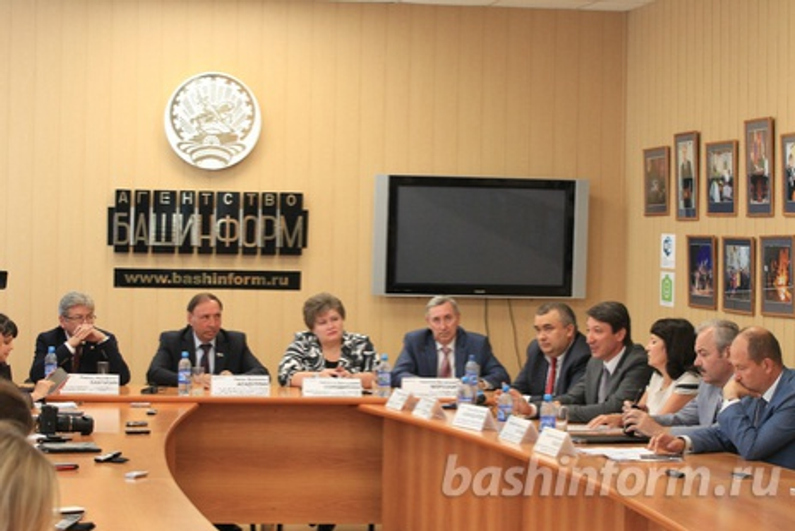 Олег Яровиков