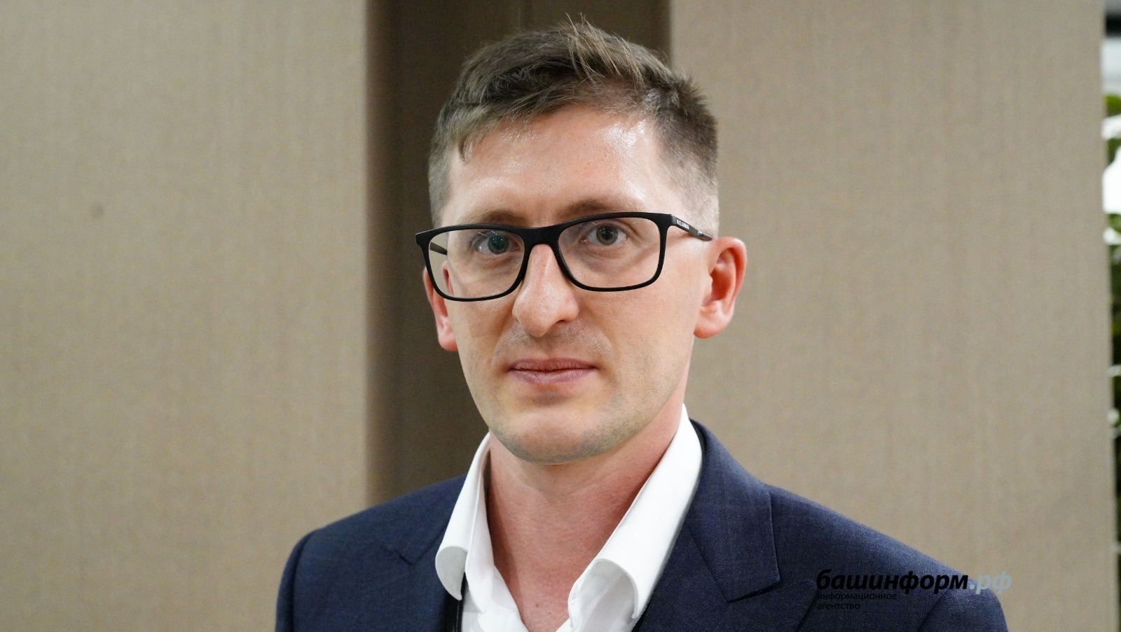 Олег Яровиков