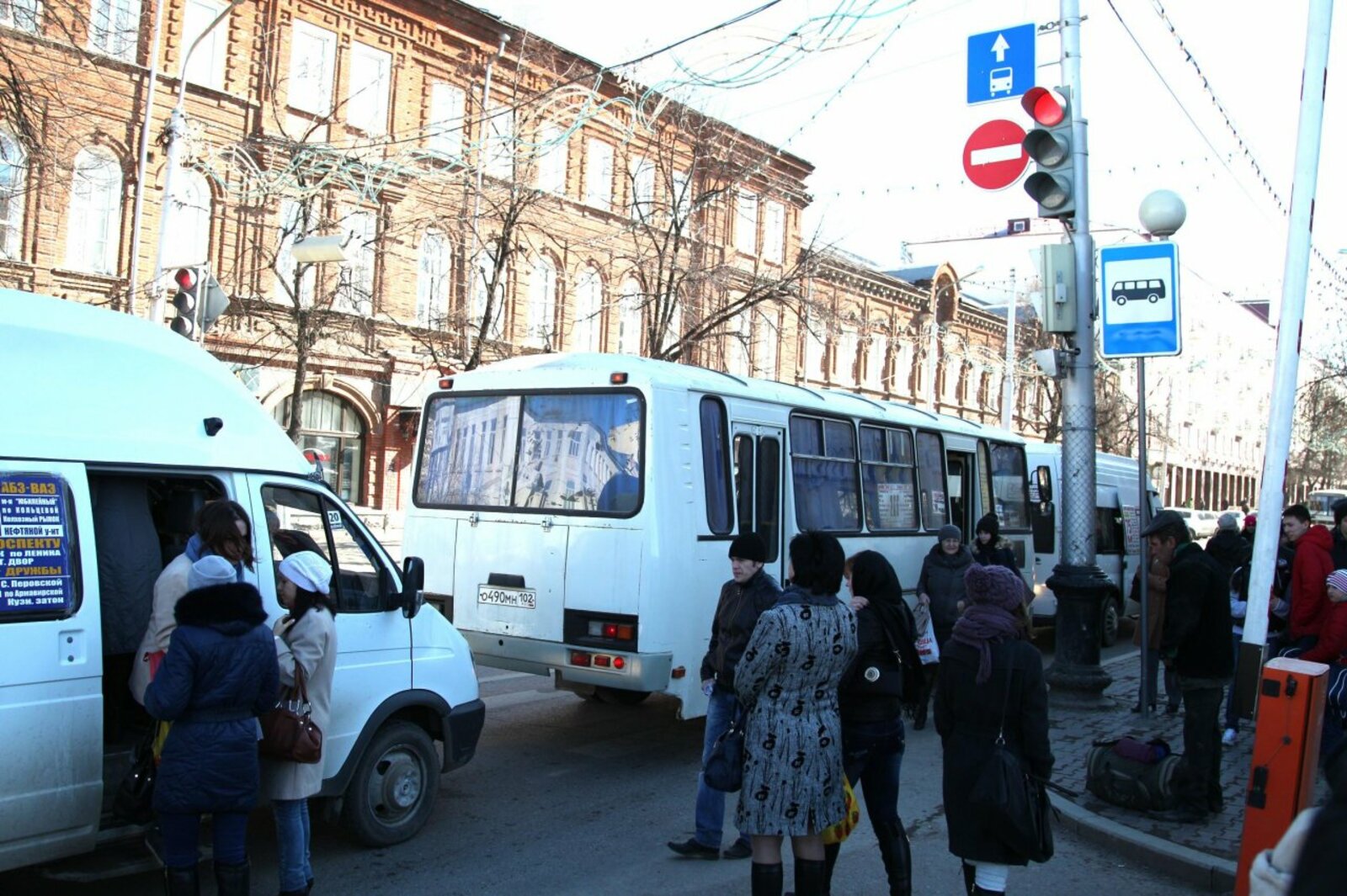 Олег Яровиков