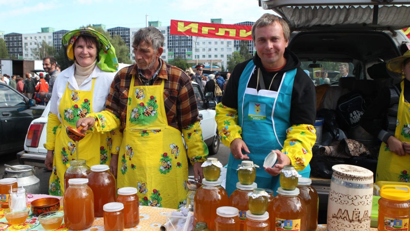 Олег Яровиков