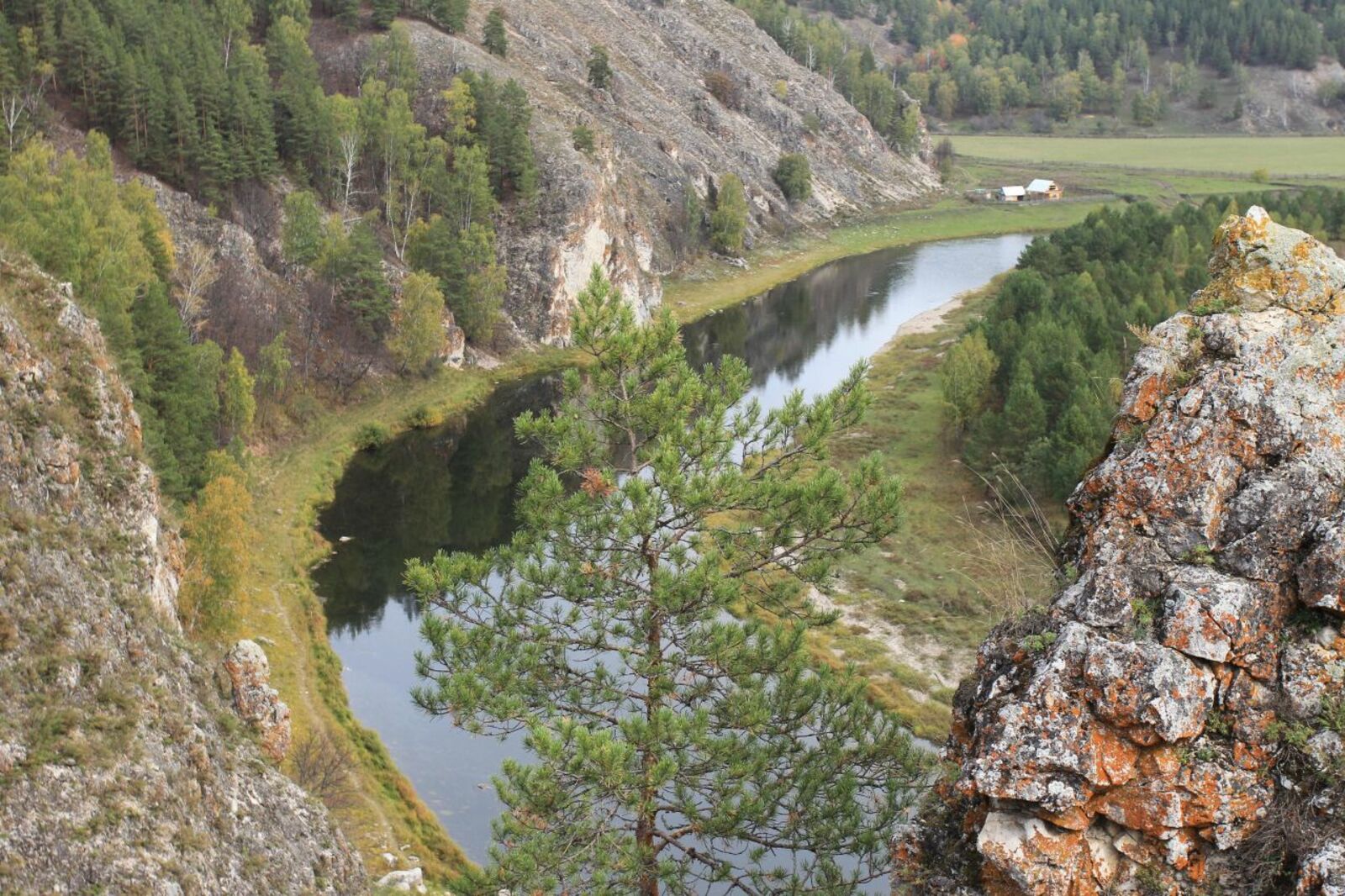 Олег Яровиков