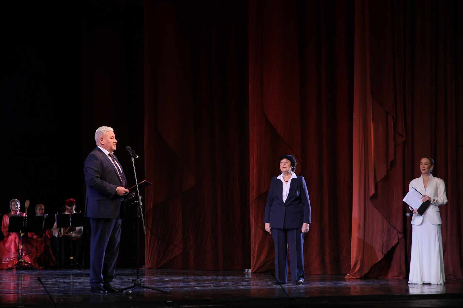 Уфимский ансамбль песни и танца «Мирас» пресс-служба