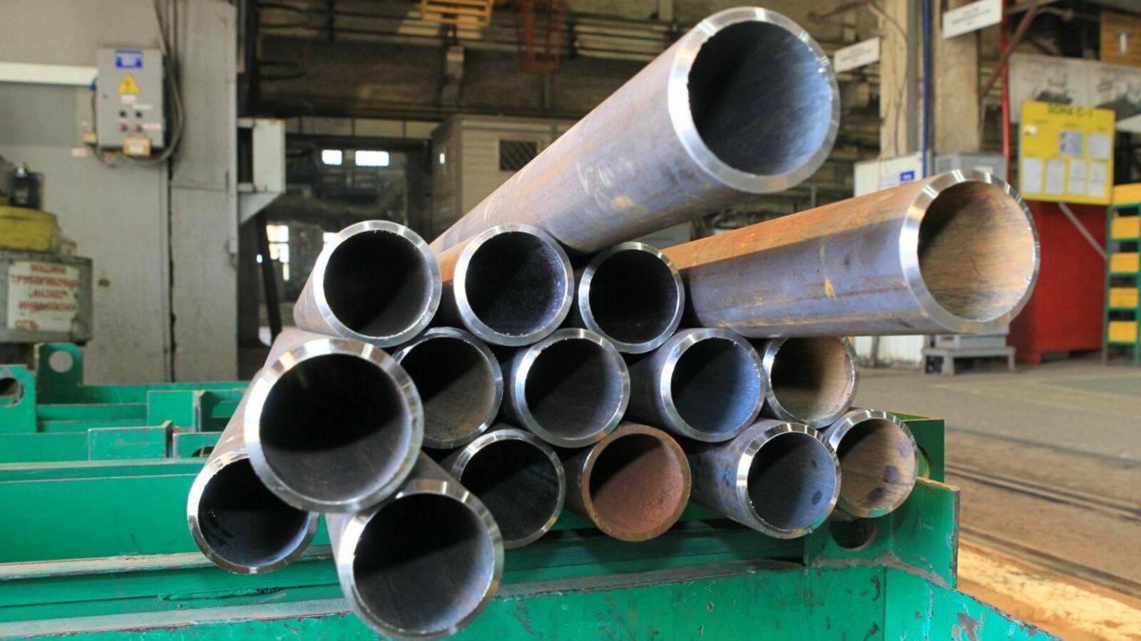 Андрей Старостин