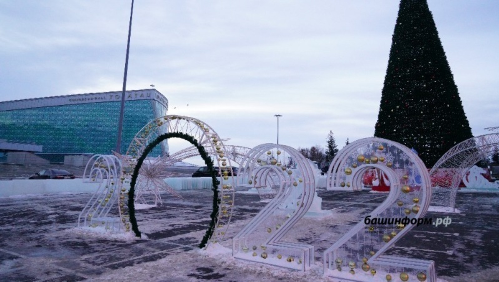 Олег Яровиков