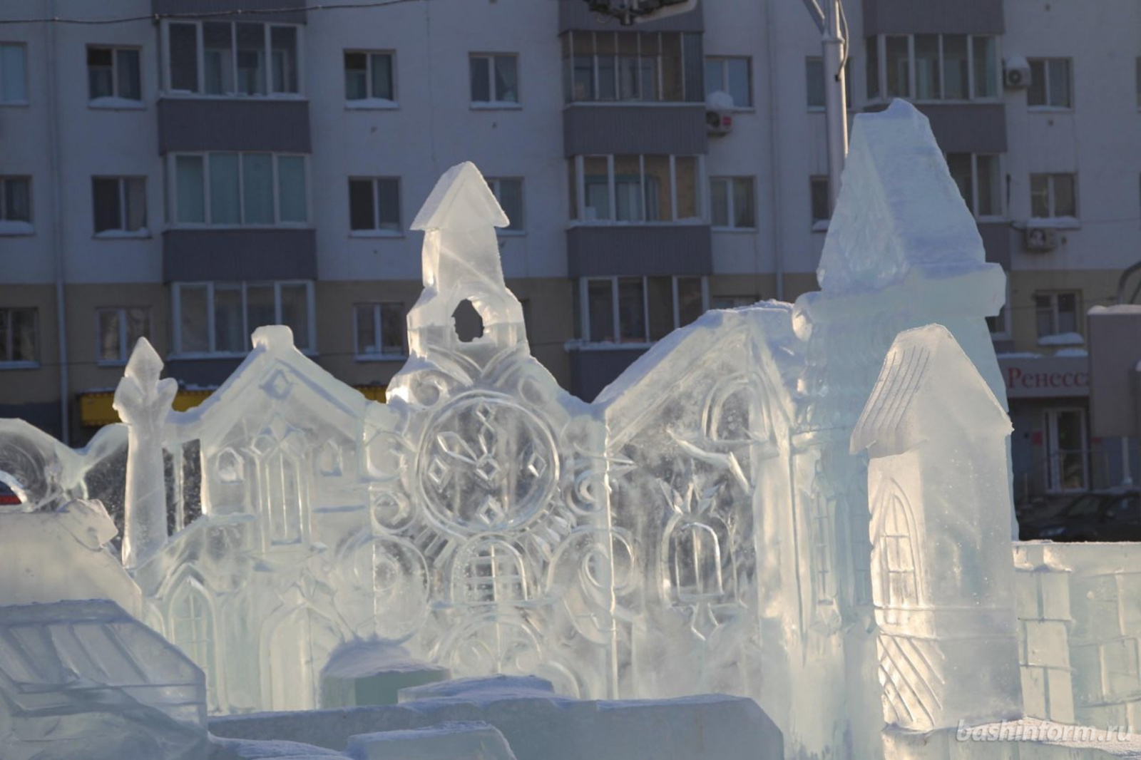 Олег Яровиков