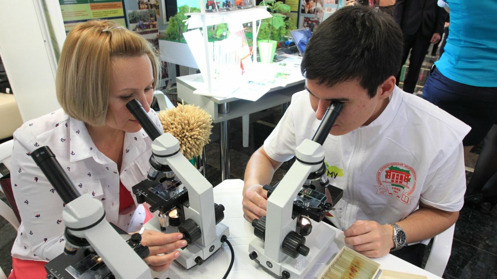 Олег Яровиков