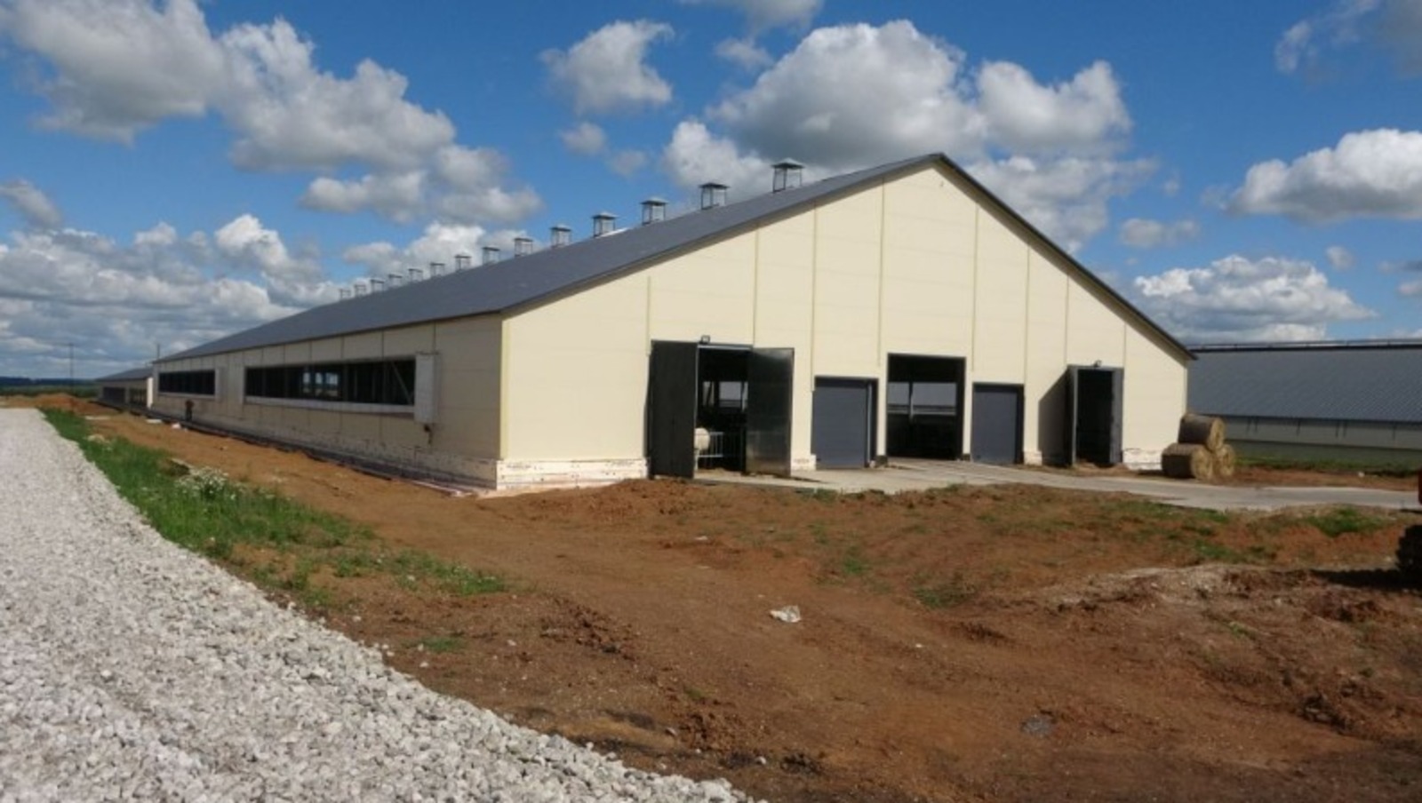 Олег Яровиков