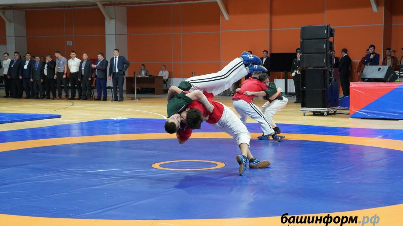 Олег Яровиков