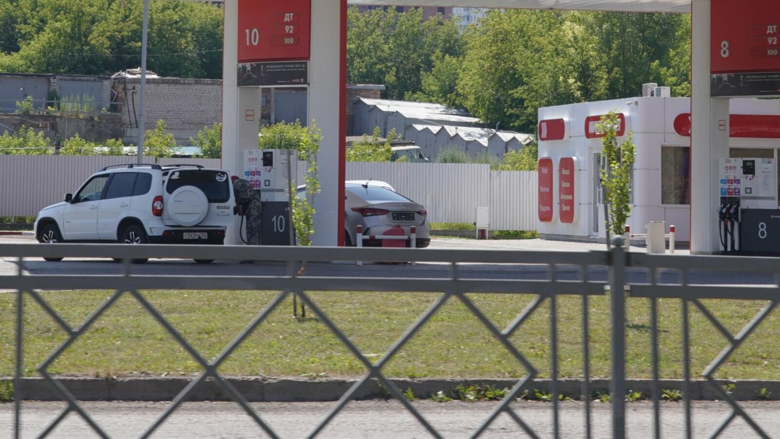 Олег Яровиков