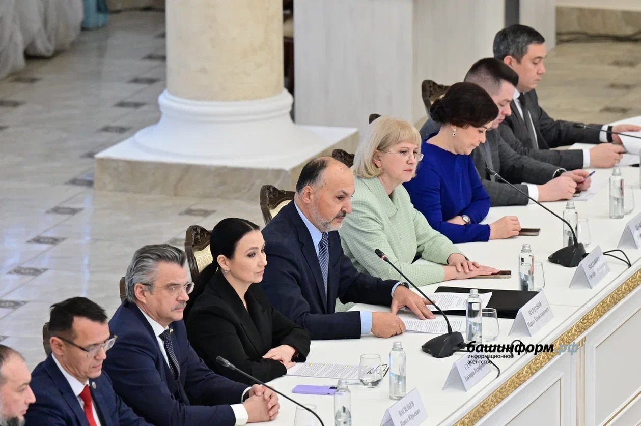 Азат Мухамедьянов пресс-служба  Главы РБ