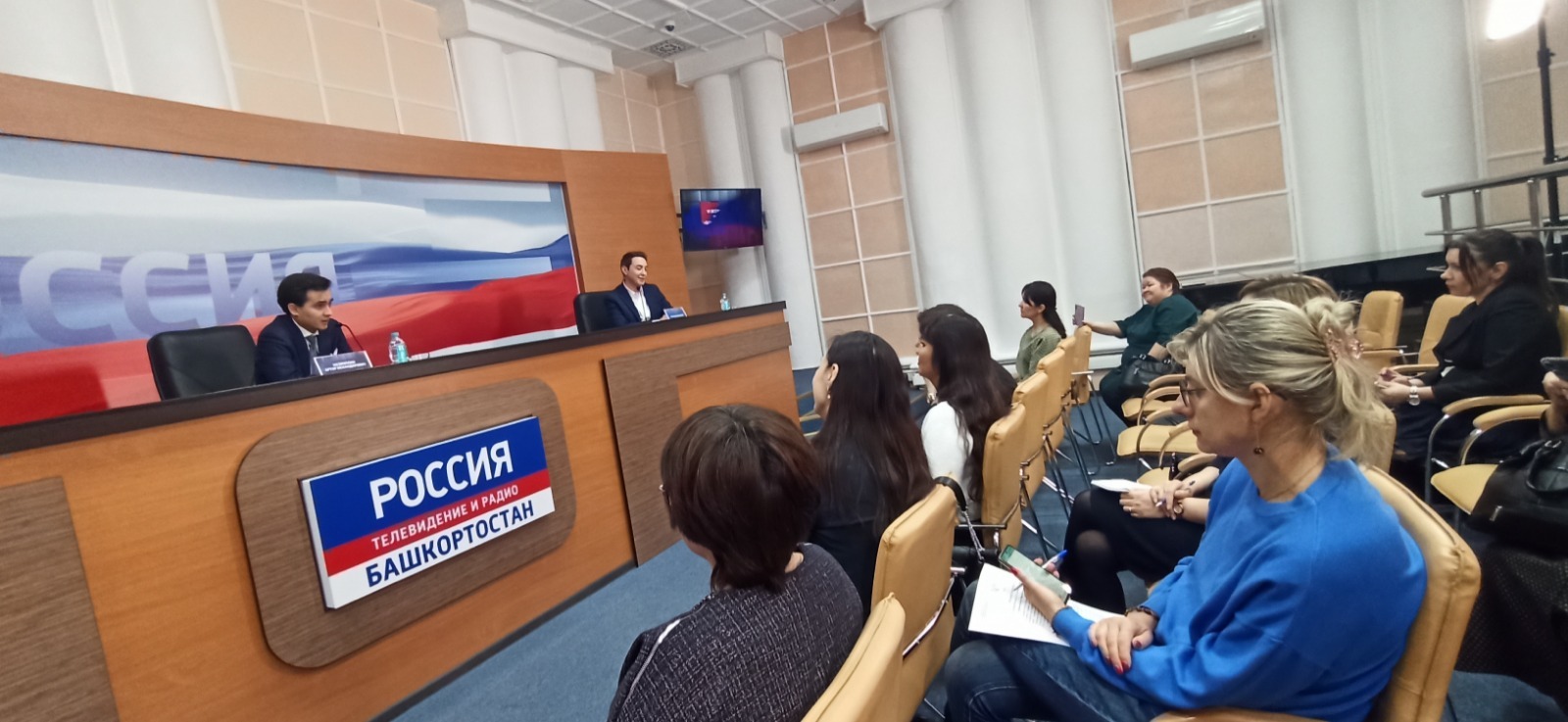Владимир Спиваков приглашает...: прославленный Маэстро даст три концерта в Республике Башкортостан с Национальным филармоническим оркестром России