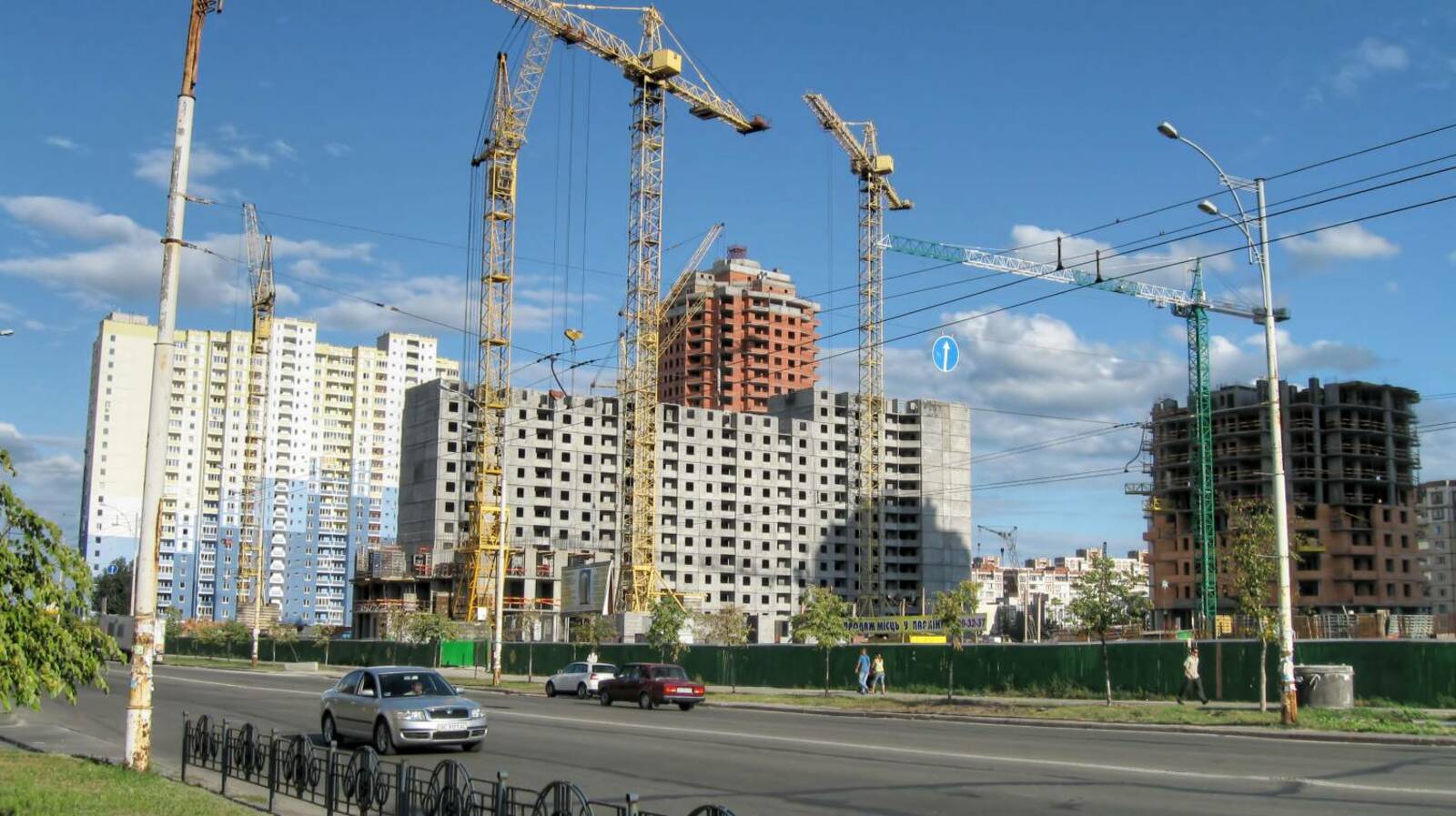 Строительство жилого дома московской области. Строительный комплекс. Сайт новостройки. Новостройки стройка. Стройка многоэтажки.