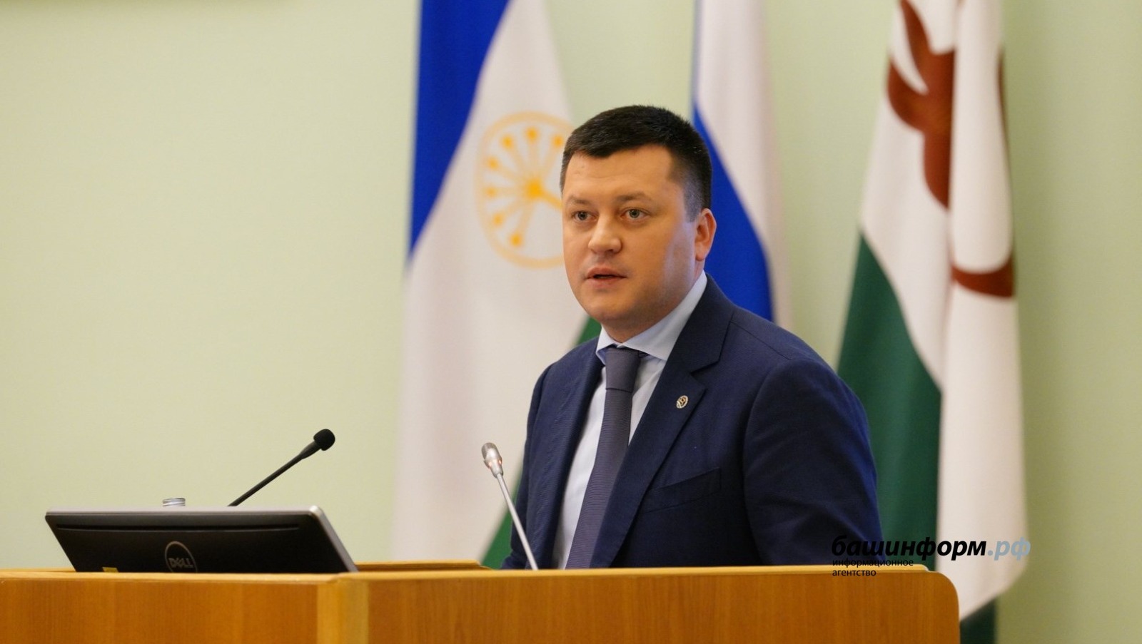 Олег Яровиков