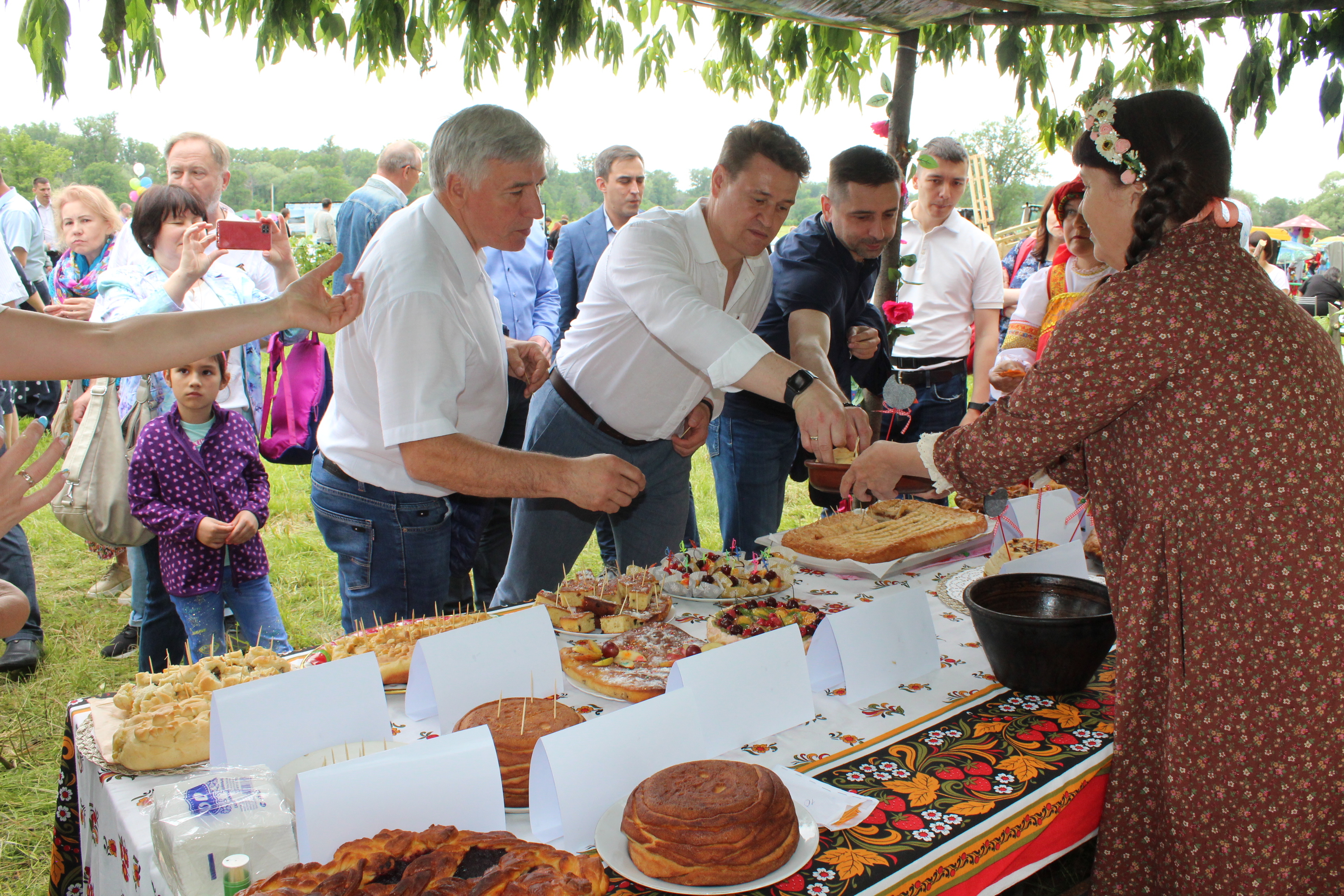 Фестиваль-конкурс пирогов состоялся в Благовещенске