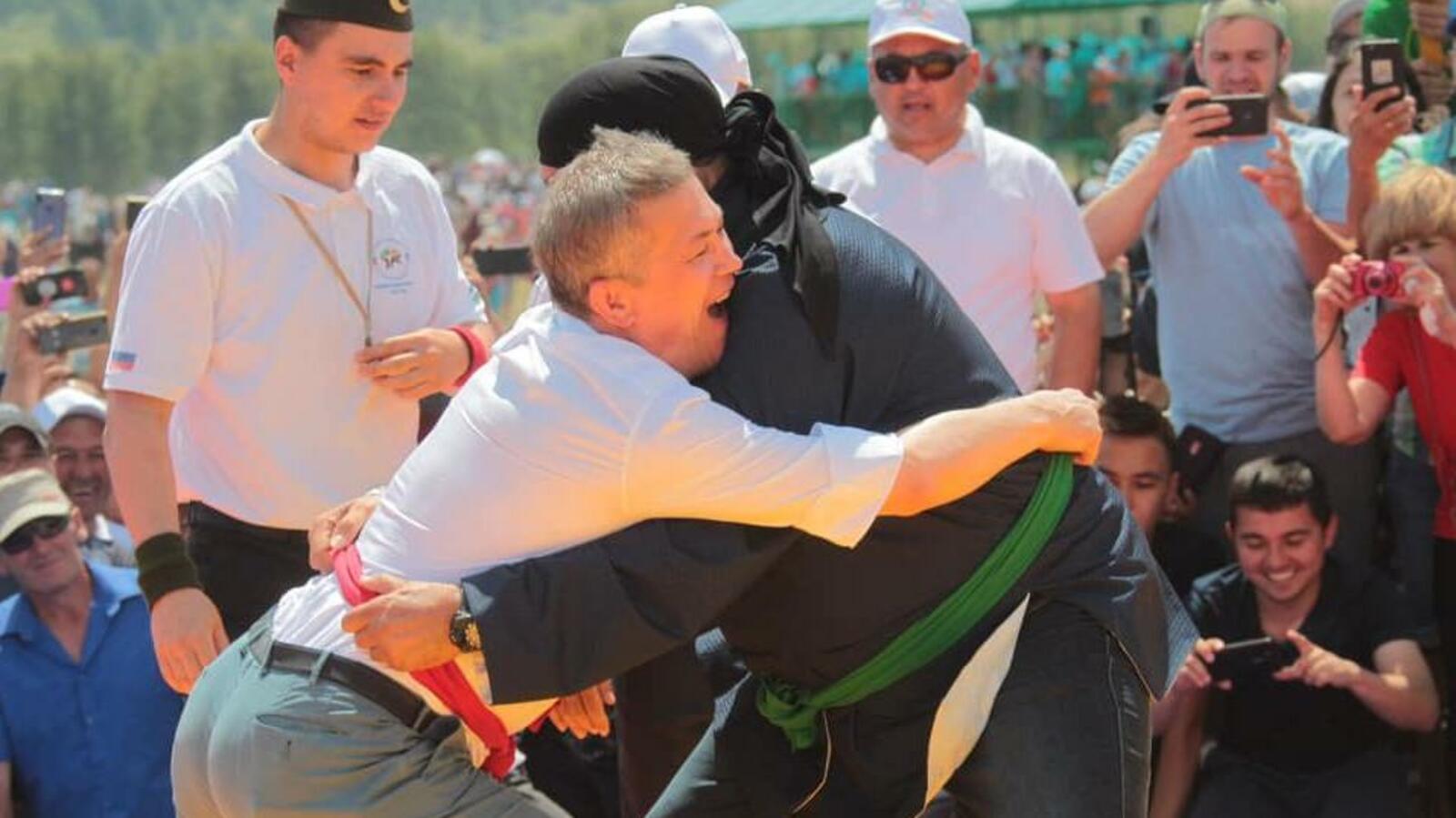 Олег Яровиков