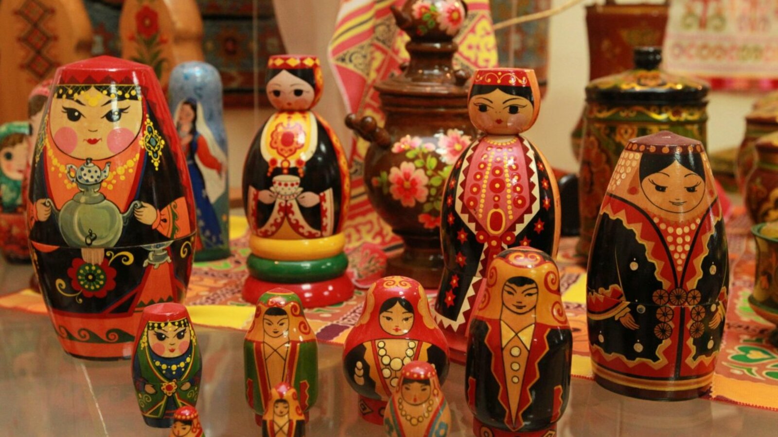 Олег Яровиков