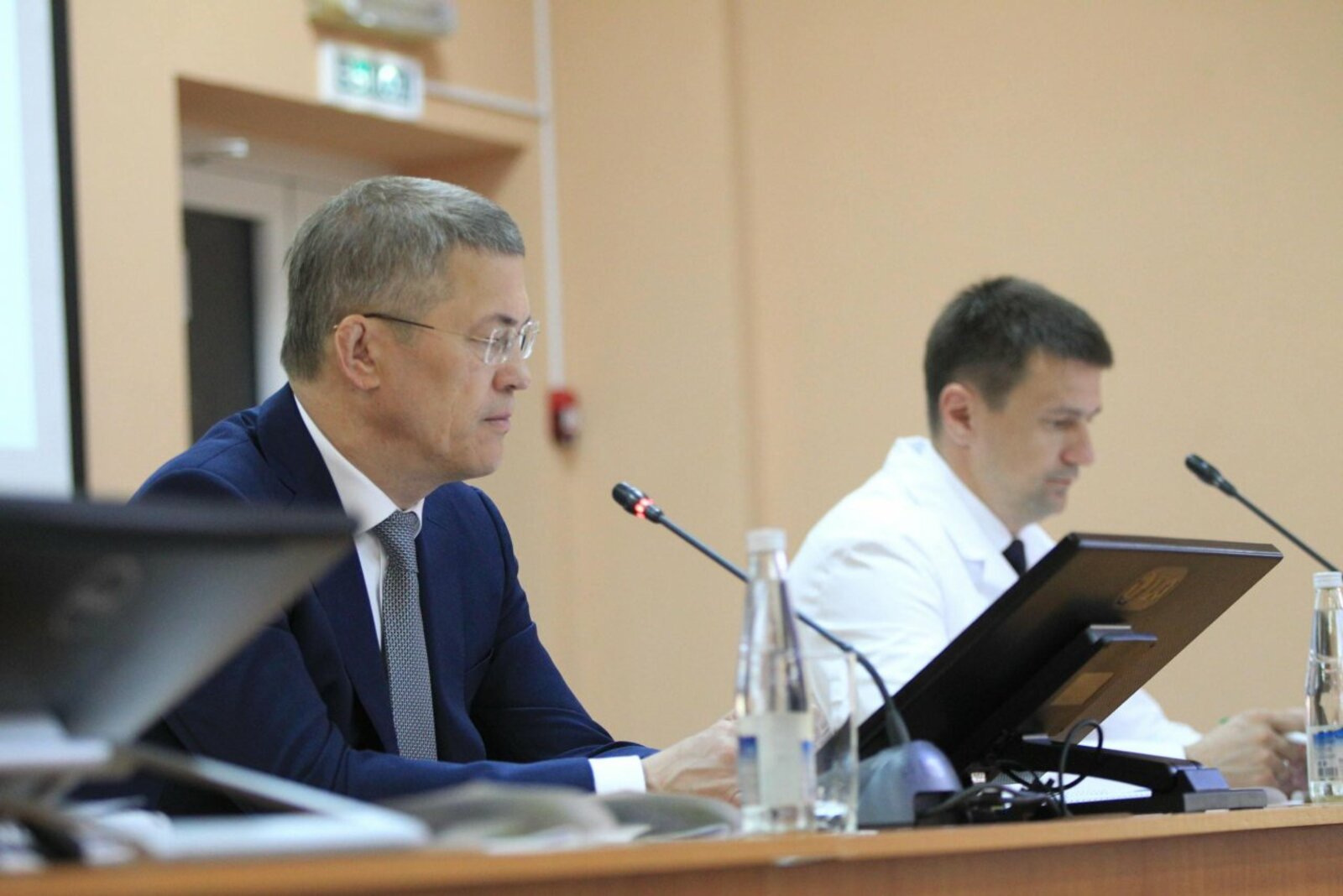 Олег Яровиков