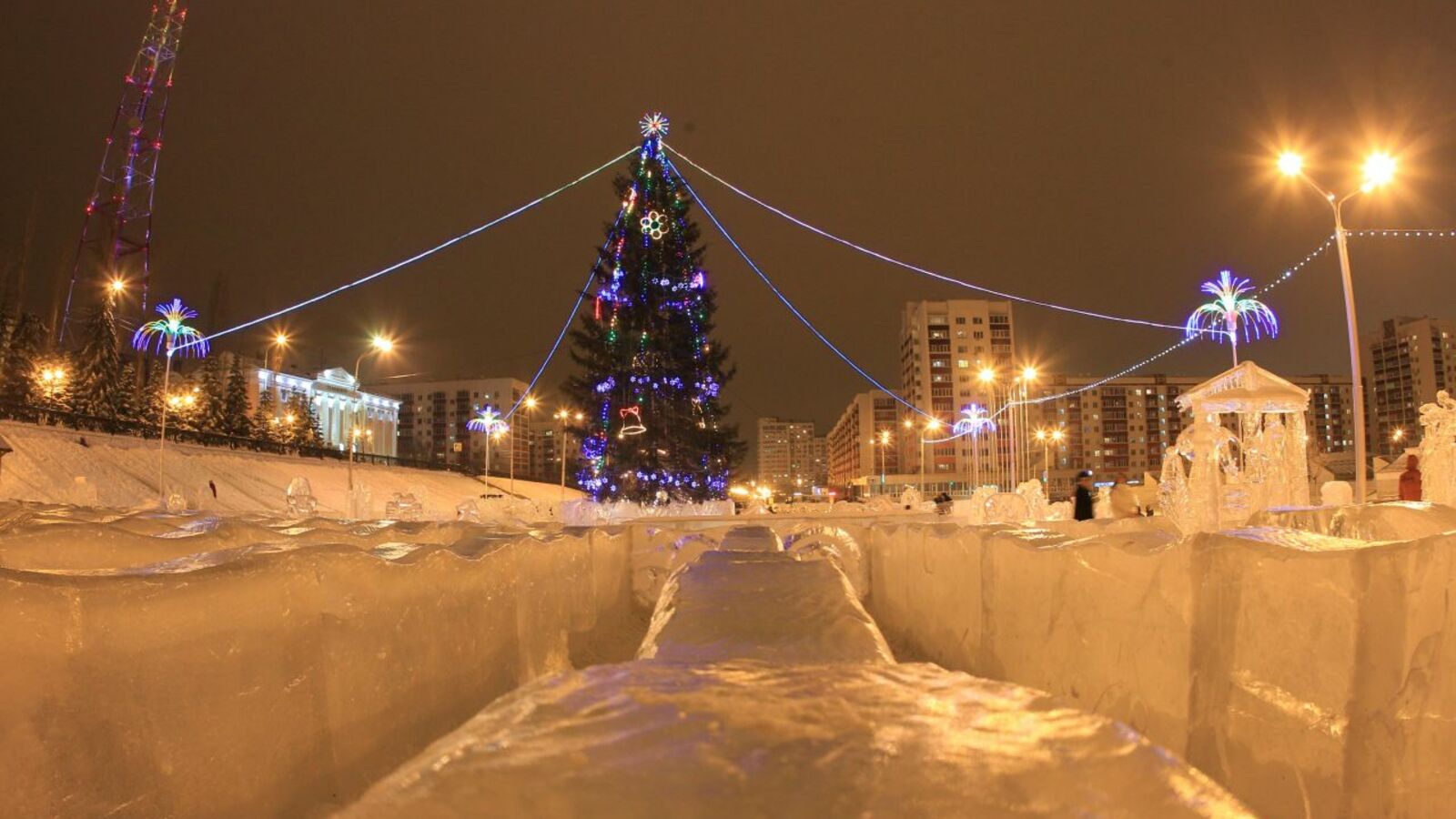 Олег Яровиков